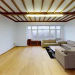 Appartement de 111 m² avec 1 chambre(s) en location à Antwerpen