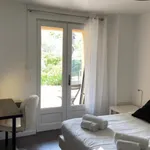 Appartement de 131 m² avec 5 chambre(s) en location à Antibes