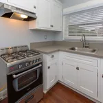 Rent 1 bedroom apartment in Long Beach