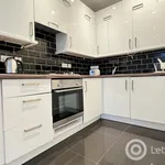 Rent 2 bedroom flat in Glasgow