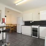 Rent 4 bedroom house in East Midlands