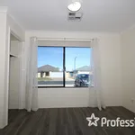 Rent 4 bedroom house in  Australind WA 6233                        