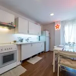 Rent a room of 170 m² in valencia