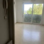 Rent 1 bedroom house of 27 m² in Rodez 12000 -