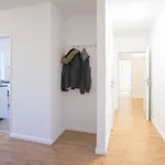 Rent 4 bedroom apartment in Dusseldorf