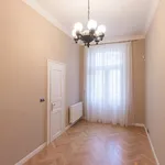 Rent 5 bedroom apartment of 135 m² in Capital City of Prague