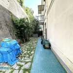 Affitto 3 camera appartamento di 81 m² in Genoa