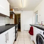 Rent 2 bedroom flat in West Midlands