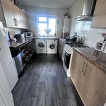 Rent 2 bedroom flat in Burnley