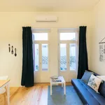 Rent 1 bedroom apartment of 60 m² in Porto