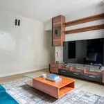 Rent 2 bedroom apartment of 72 m² in paris