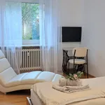 Miete 3 Schlafzimmer wohnung von 130 m² in Schöneck