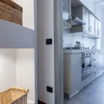 Rent 1 bedroom apartment of 65 m² in milan