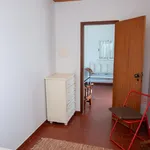 Rent a room of 100 m² in Olhão