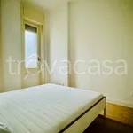 Rent 3 bedroom apartment of 80 m² in Milano