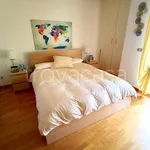 Rent 2 bedroom apartment of 60 m² in Milano