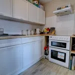 Rent 2 bedroom flat in South East England