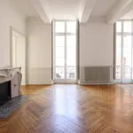 Rent 3 bedroom apartment of 180 m² in Toulouse