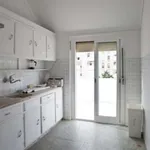 Rent 3 bedroom apartment in Lisboa