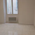 Rent 2 bedroom apartment of 37 m² in Marseille