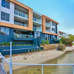 Rent 2 bedroom apartment in Surfers Paradise