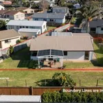 Rent 3 bedroom house in Papamoa