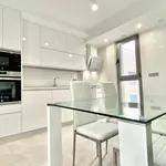 Rent 3 bedroom house of 95 m² in Granada