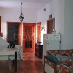 Rent 2 bedroom house of 100 m² in Leporano