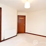 Rent 2 bedroom flat in Olney