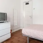 Rent a room in lisbon