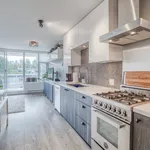 Appartement de 516 m² avec 1 chambre(s) en location à Vancouver