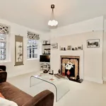 Rent 1 bedroom flat of 52 m² in London