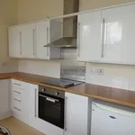 Rent 6 bedroom flat in Dundee