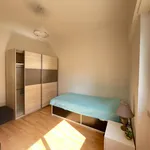 Rent 3 bedroom apartment in Lisbon