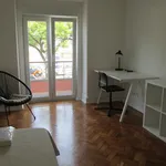 Rent 5 bedroom apartment in Lisbon