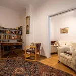 Rent 2 bedroom apartment of 90 m² in Piraeus