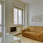 Rent 4 bedroom apartment of 50 m² in Milan