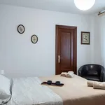 Rent 5 bedroom apartment in Pamplona