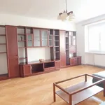 Rent 3 bedroom apartment in Prague