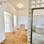 Pronajměte si 4 ložnic/e byt o rozloze 90 m² v Praha