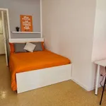 Rent a room in rome