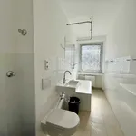 Rent 2 bedroom apartment of 60 m² in Dusseldorf