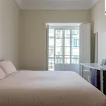 Rent 7 bedroom apartment in Lisbon