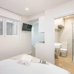 Rent 1 bedroom apartment of 30 m² in Málaga