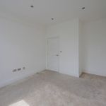 Rent 2 bedroom flat in East Midlands