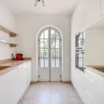 Rent 3 bedroom apartment of 2 m² in lisbon