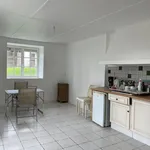 Maison de 170 m² avec 4 chambre(s) en location à Xanton-Chassenon