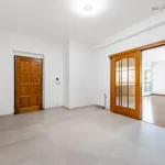 Rent 4 bedroom apartment of 187 m² in Capital City of Prague