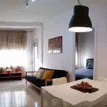 Rent 2 bedroom apartment of 80 m² in barcelona