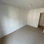 Appartement de 84 m² avec 4 chambre(s) en location à REIMS